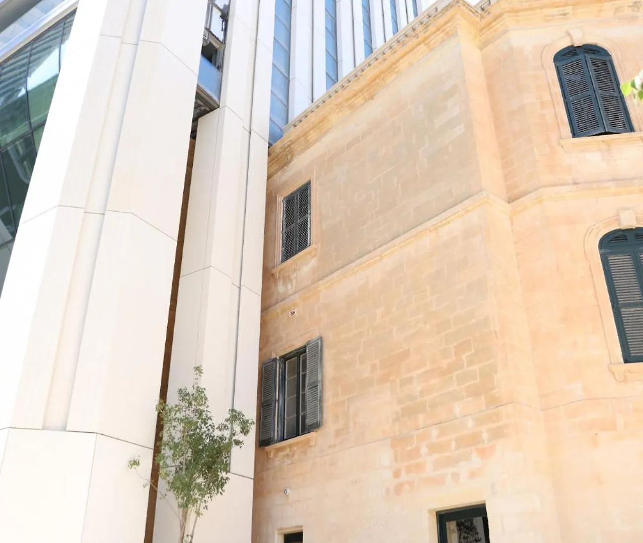 Apartment Luxury High Floor Suite, Mercury Towers Saint Julian's