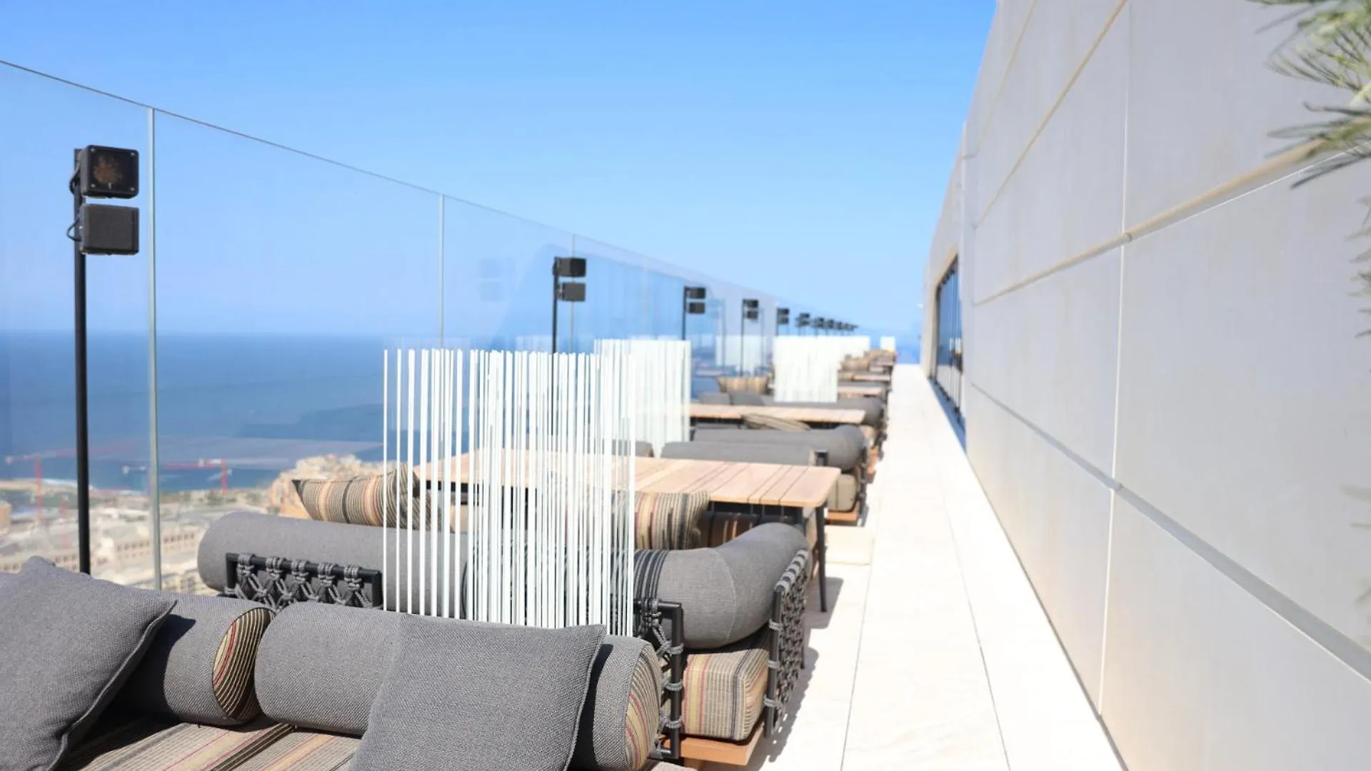 Luxury High Floor Suite, Mercury Towers Saint Julian's 0*,  Malta