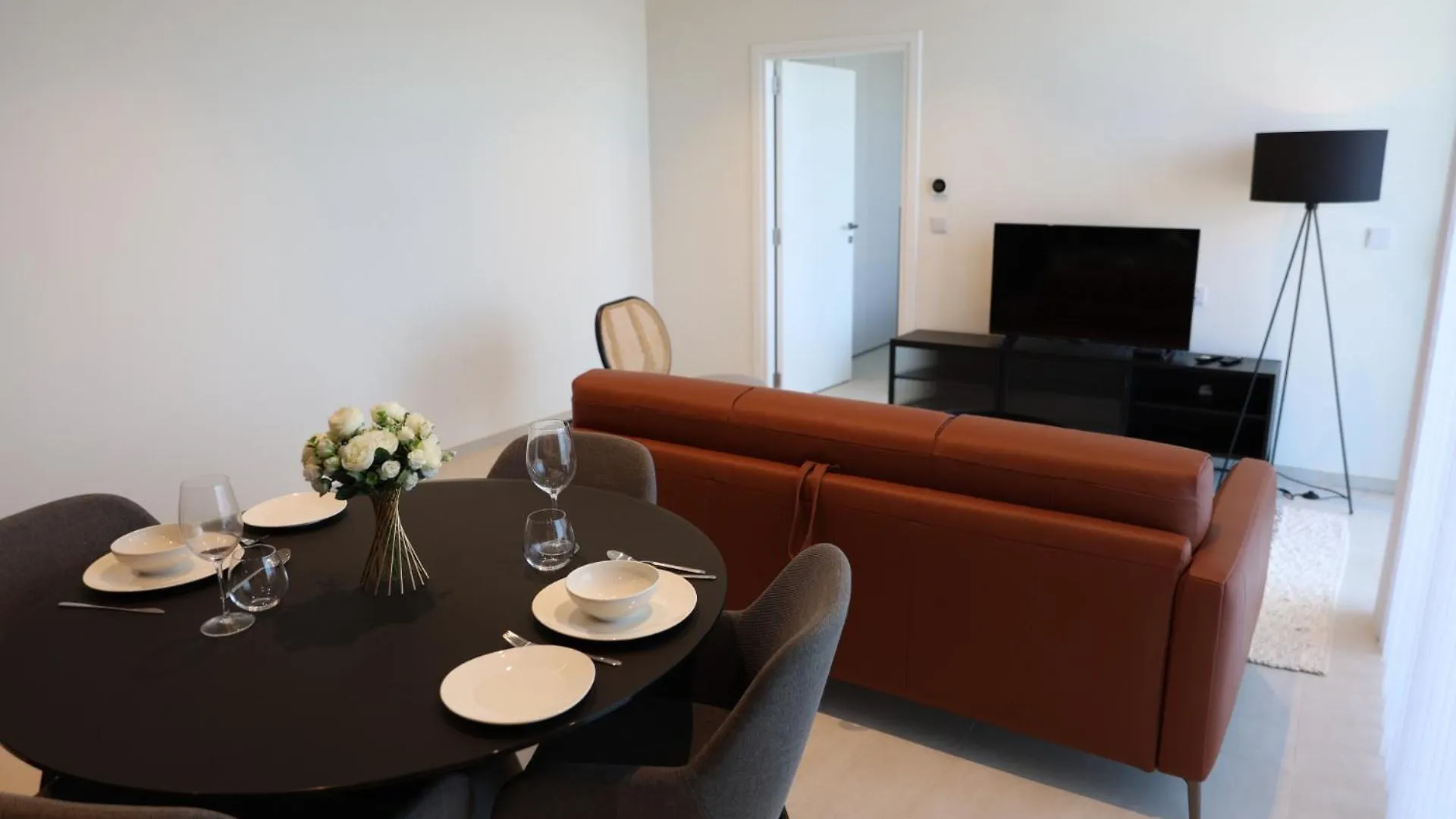 Luxury High Floor Suite, Mercury Towers Saint Julian's